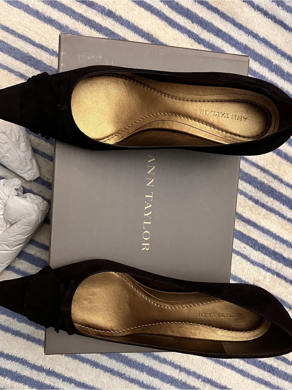Ann Taylor Black Pointed Toe Flats with Gold Insole and Knot Accent
